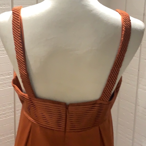 Dress - Picture 3 of 7